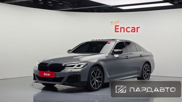 BMW 5 Series (G30)
