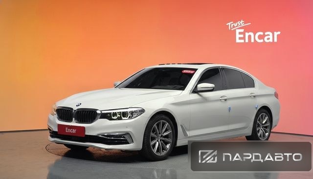 BMW 5 Series (G30)