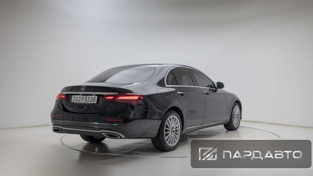 Mercedes-Benz E-Class (W213)