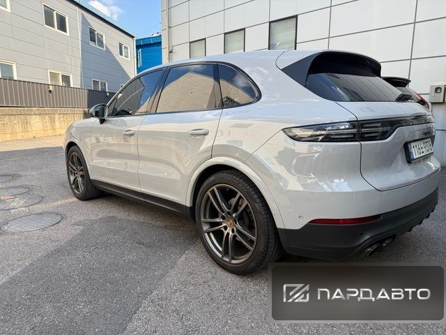 Porsche Cayenne (PO536)