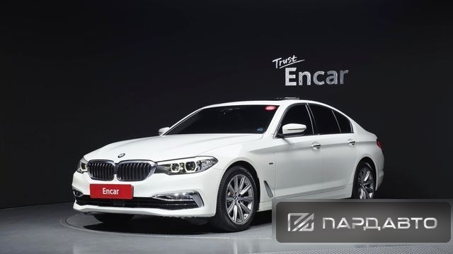 BMW 5 Series (G30)