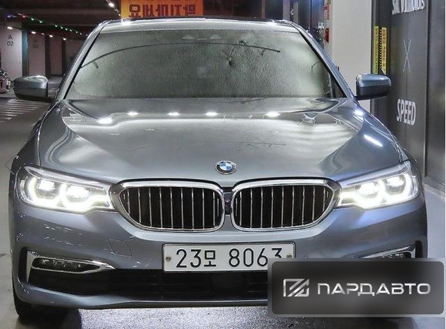 BMW 5 Series (G30)