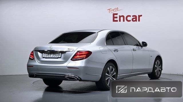 Mercedes-Benz E-Class (W213)