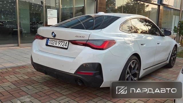 BMW 4 Series (G22)