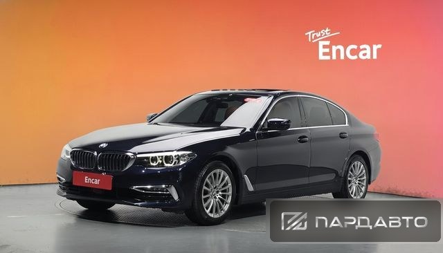 BMW 5 Series (G30)