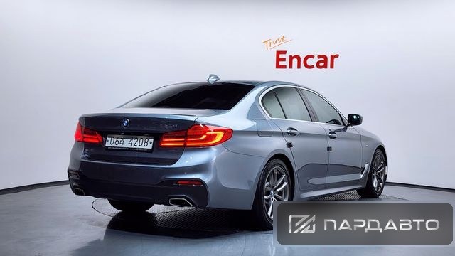 BMW 5 Series (G30)