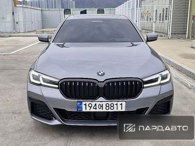 BMW 5 Series (G30)