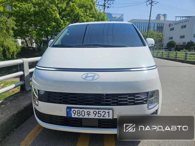 Hyundai Staria (US4)