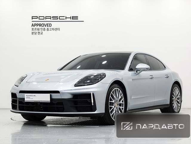 Porsche Panamera (976)