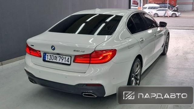 BMW 5 Series (G30)