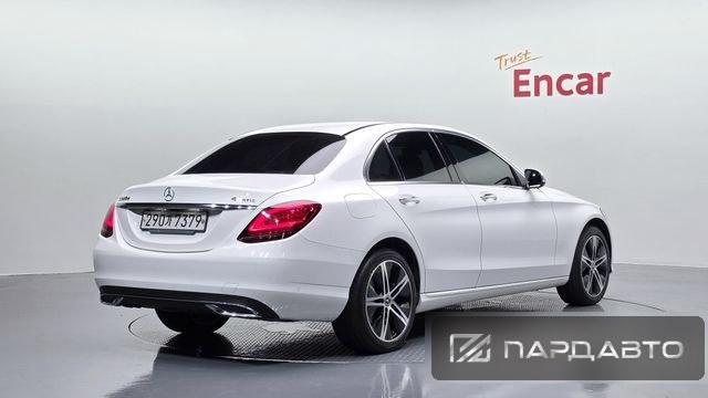 Mercedes-Benz C-Class (W205)