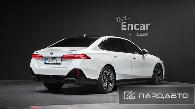 BMW 5 Series (G60)