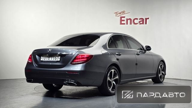 Mercedes-Benz E-Class (W213)
