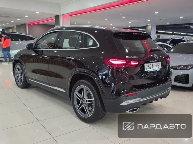 Mercedes-Benz GLA-Class (H247)