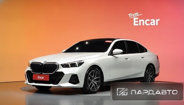 BMW 5 Series (G60)