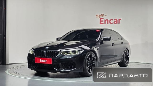 BMW M5 (F90)