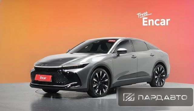 Toyota Crown Crossover