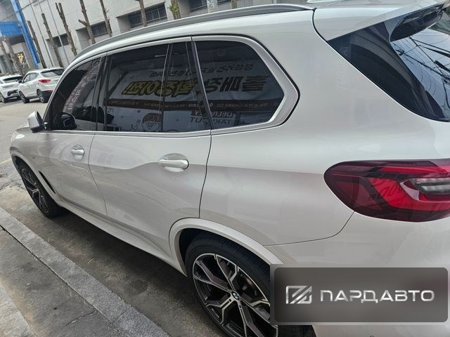 BMW X5 (G05)
