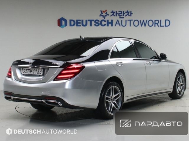Mercedes-Benz S-Class (W222)