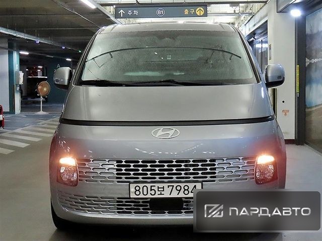 Hyundai Staria (US4)
