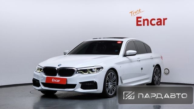 BMW 5 Series (G30)
