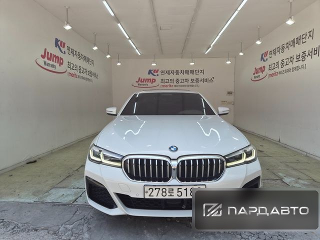 BMW 5 Series (G30)