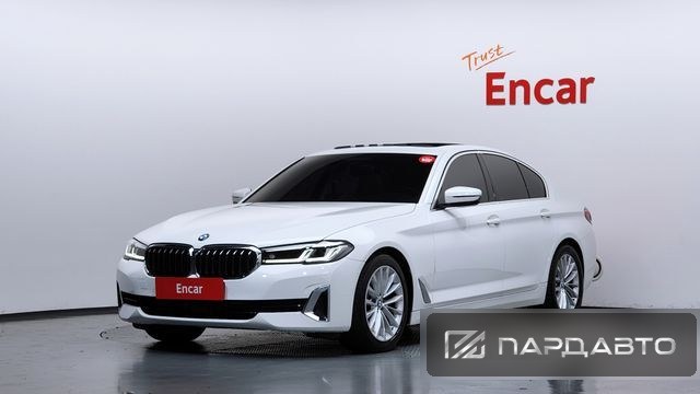 BMW 5 Series (G30)