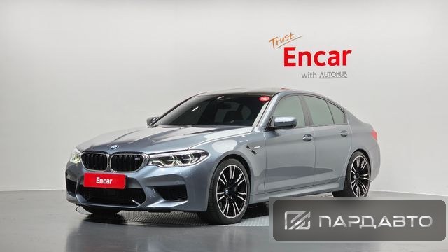 BMW M5 (F90)