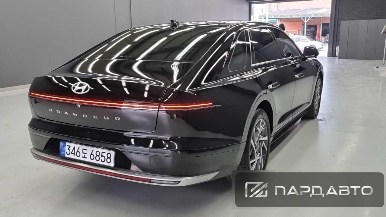 Hyundai Grandeur (GN7)