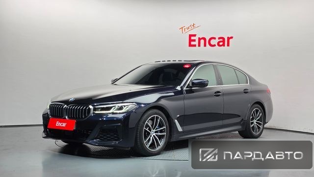BMW 5 Series (G30)
