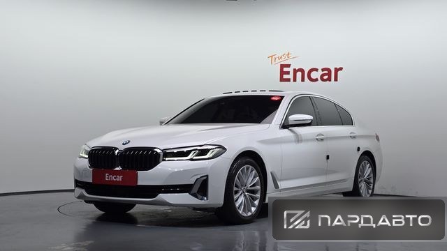 BMW 5 Series (G30)