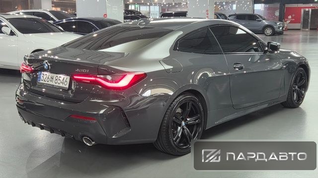 BMW 4 Series (G22)