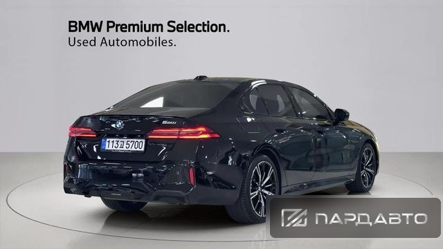 BMW 5 Series (G60)