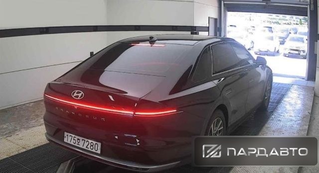 Hyundai Grandeur (GN7)