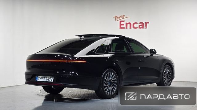 Hyundai Grandeur (GN7)