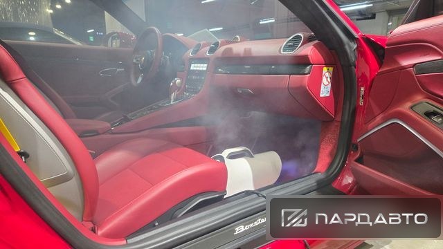 Porsche 718 Boxster