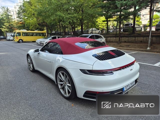 Porsche 911(992)