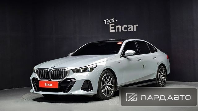 BMW 5 Series (G60)