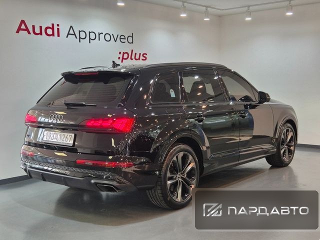Audi Q7 (4M)