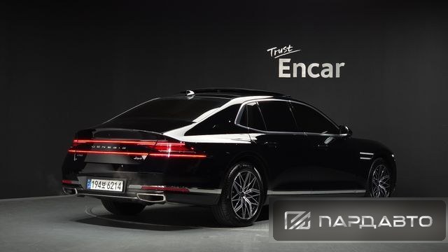 Genesis G90 (RS4)