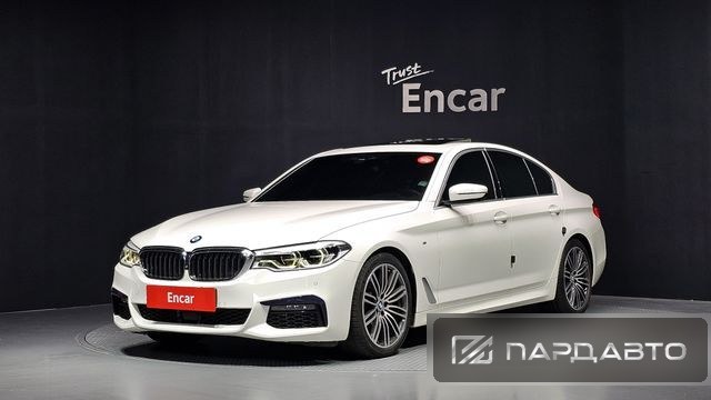 BMW 5 Series (G30)