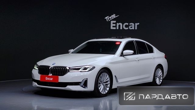 BMW 5 Series (G30)