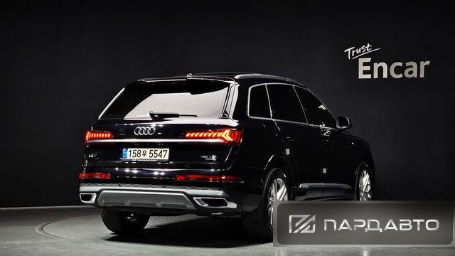 Audi Q7 (4M)