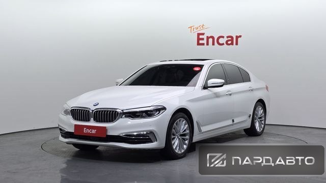 BMW 5 Series (G30)