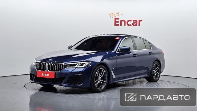 BMW 5 Series (G30)