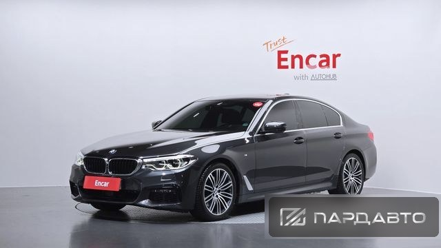BMW 5 Series (G30)