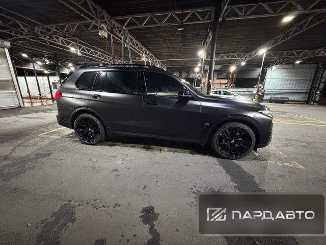 BMW X7 (G07)
