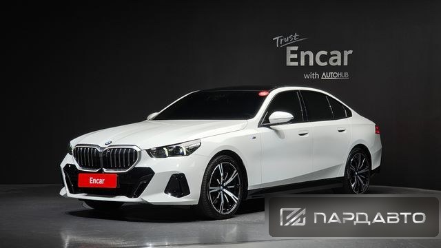 BMW 5 Series (G60)