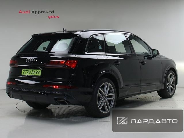 Audi Q7 (4M)