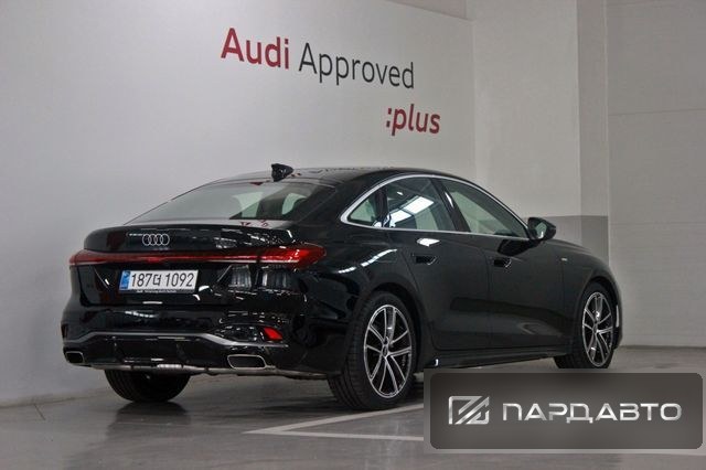 Audi A5 (B10)